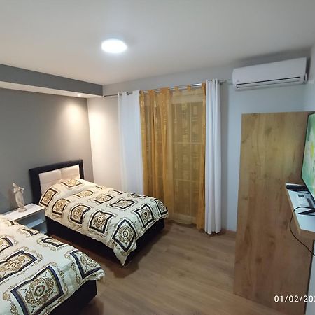 Olympic Tirana Apartment Ngoại thất bức ảnh
