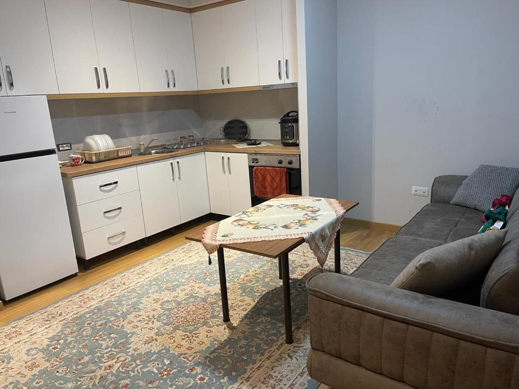 Olympic Tirana Apartment Ngoại thất bức ảnh