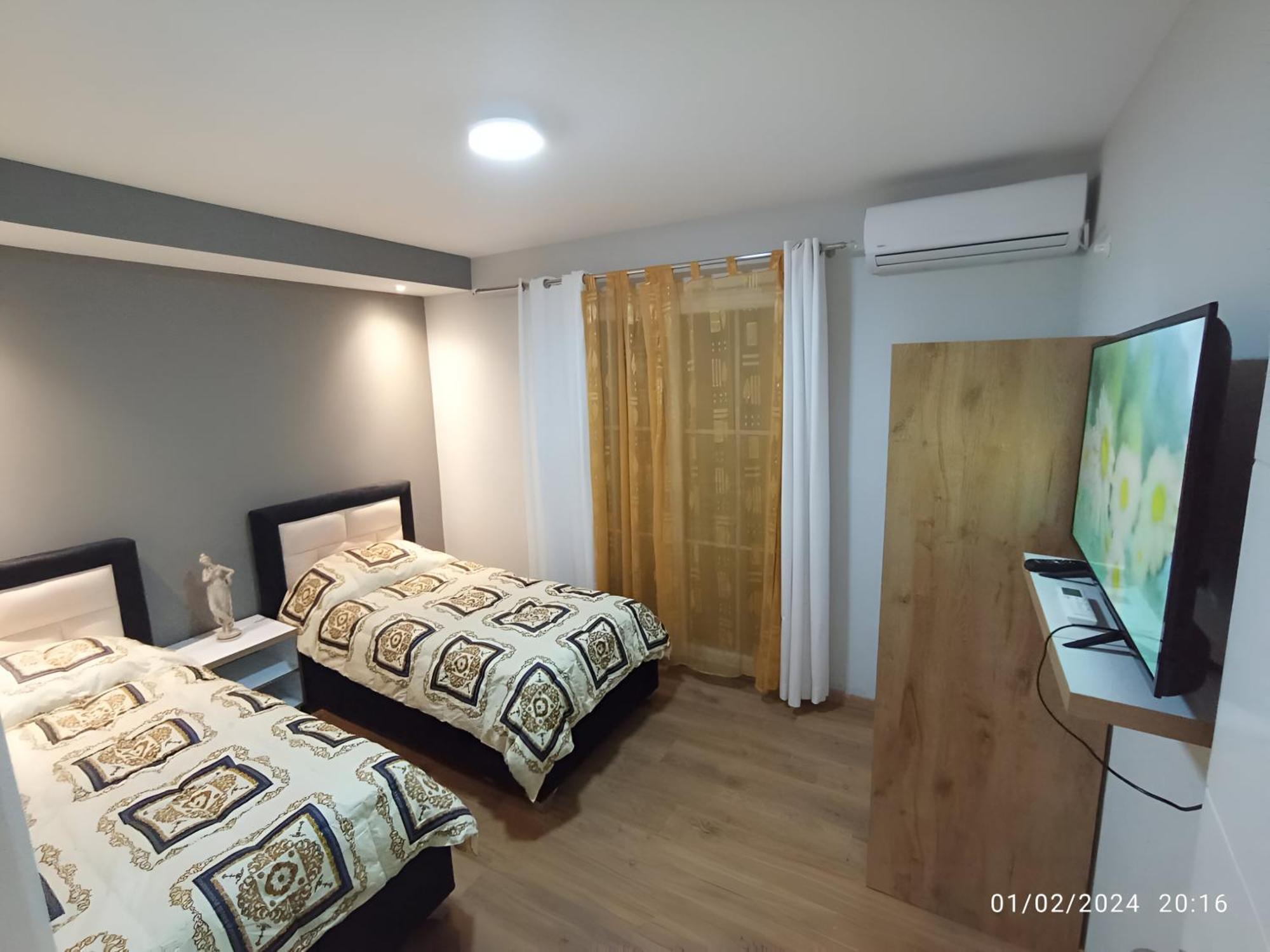 Olympic Tirana Apartment Ngoại thất bức ảnh